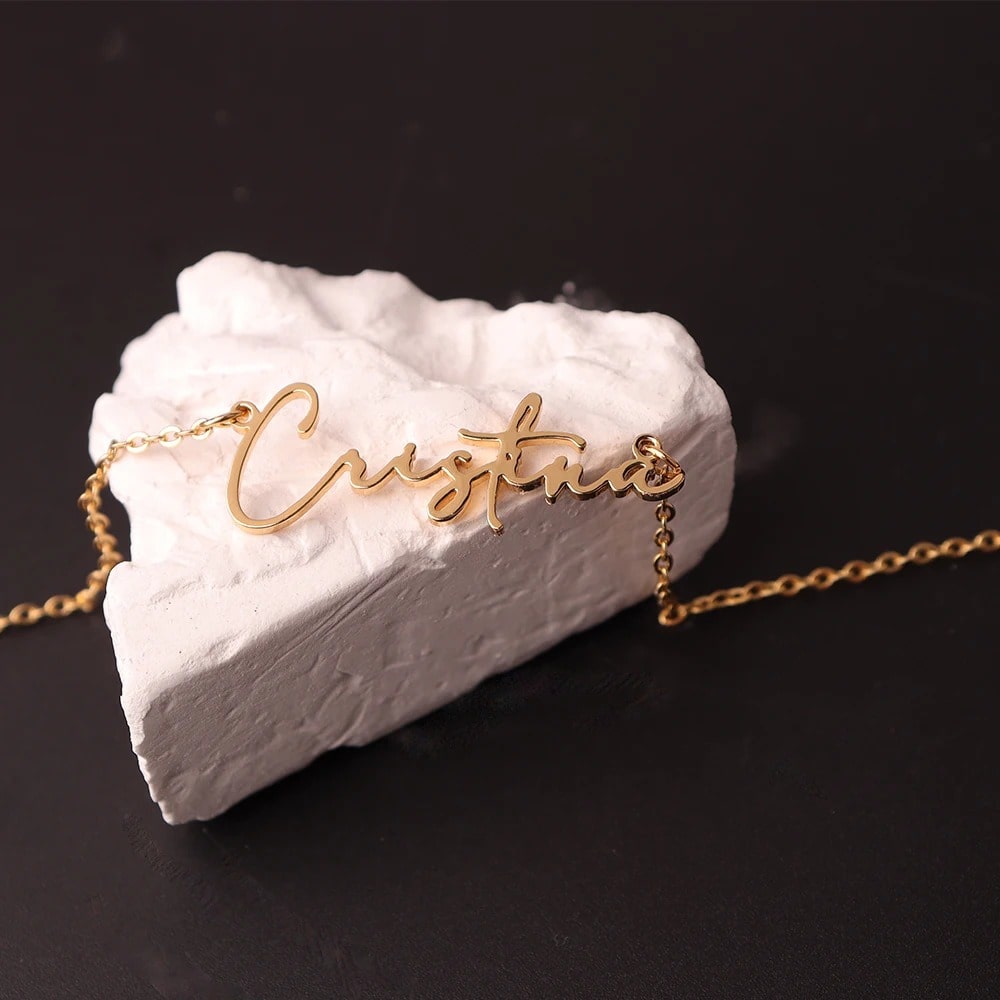 Personalized Hannah Name Necklace