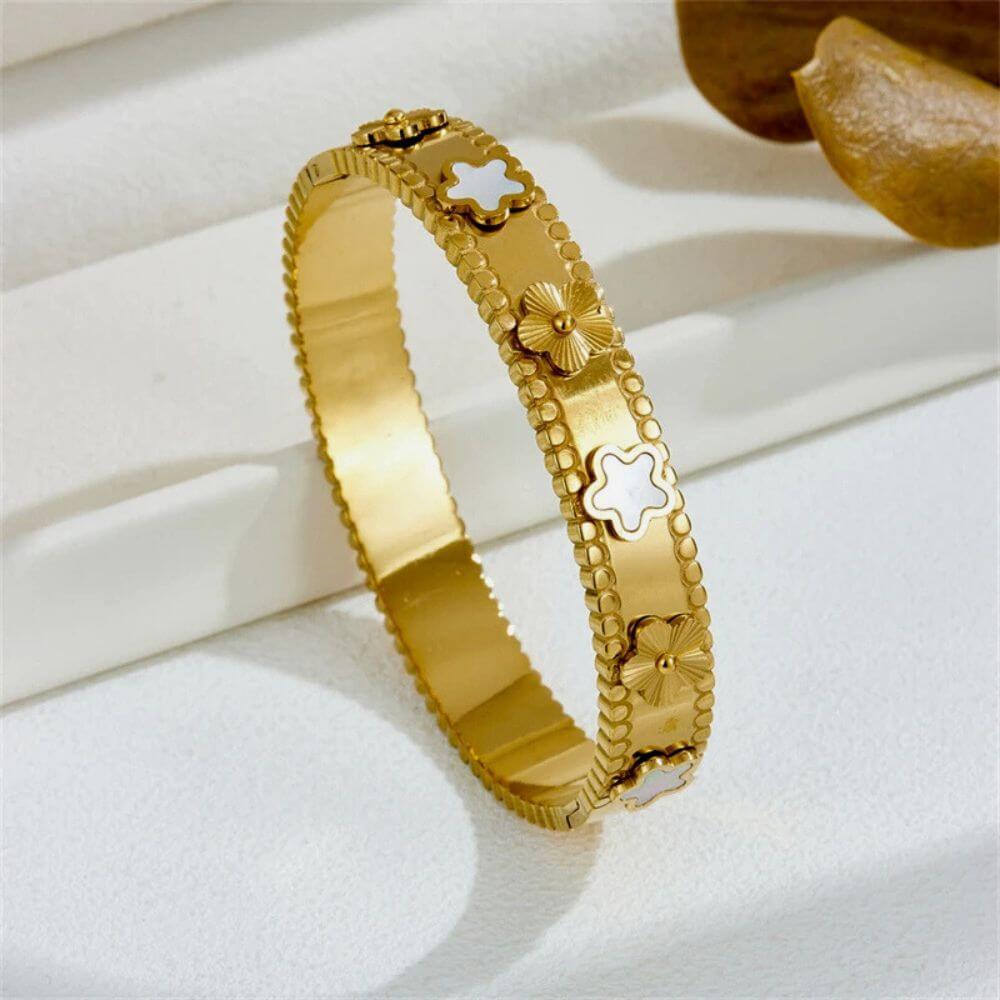 Bella Five Clover Colour Solid Bangle