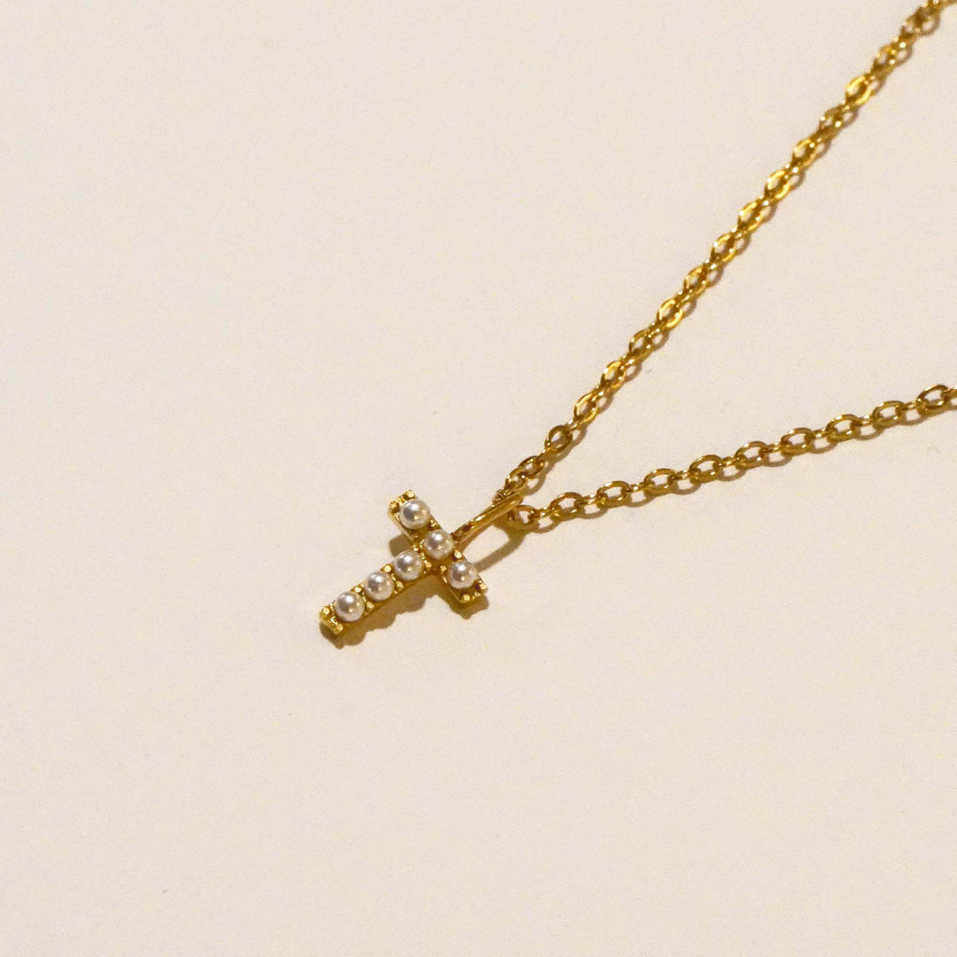 Personalized Mila Pearl Initial Necklace